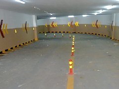 案例6－中海十九号公馆停车场设施安装